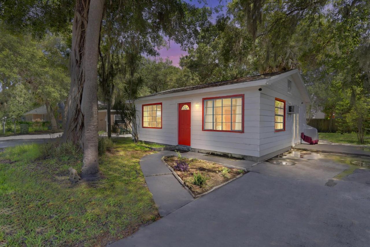 Downtown Single Family Modern Bungalow Close To Beaches And Dining Home Σεϊρασότα Εξωτερικό φωτογραφία