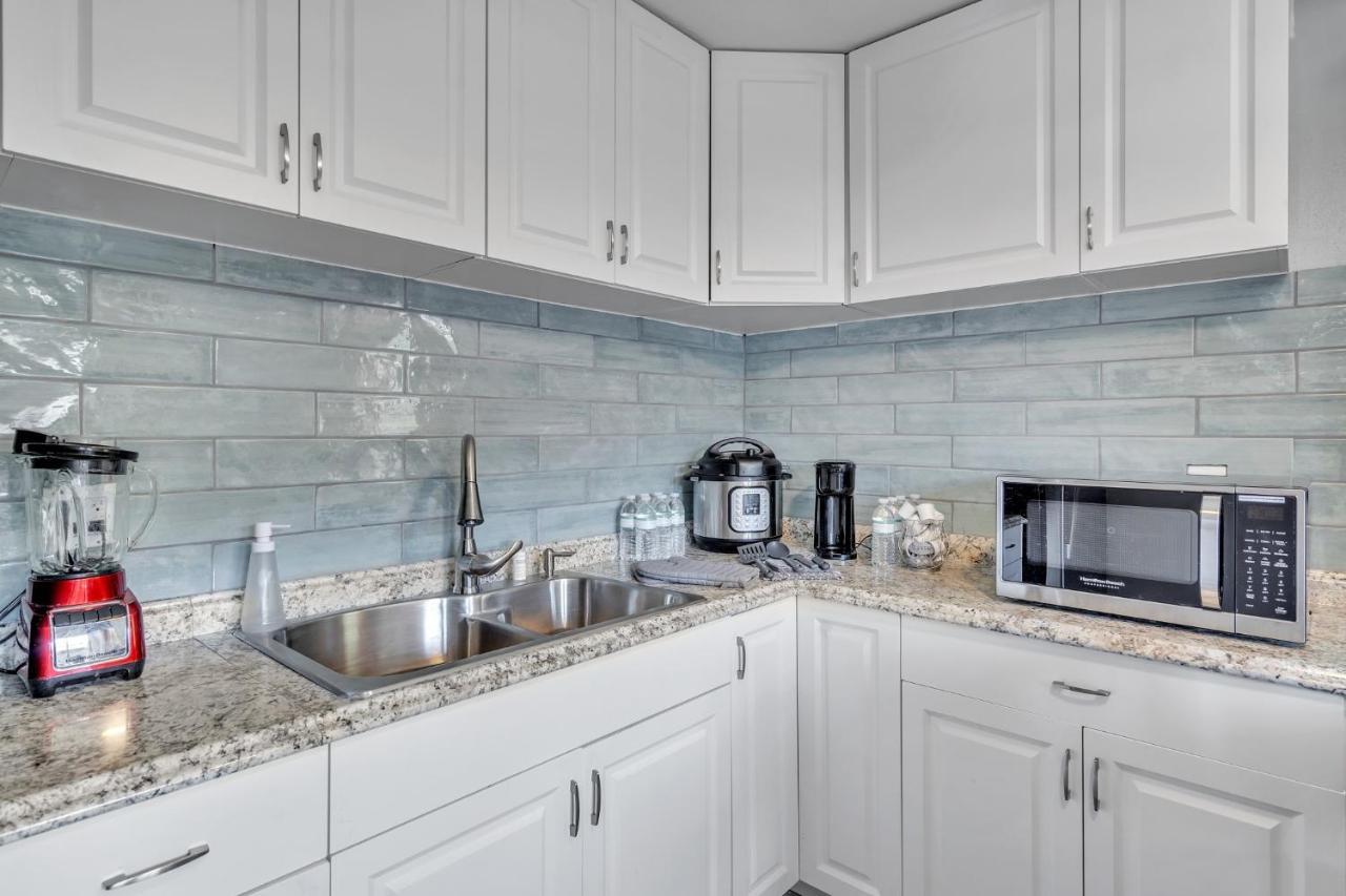 Downtown Single Family Modern Bungalow Close To Beaches And Dining Home Σεϊρασότα Εξωτερικό φωτογραφία