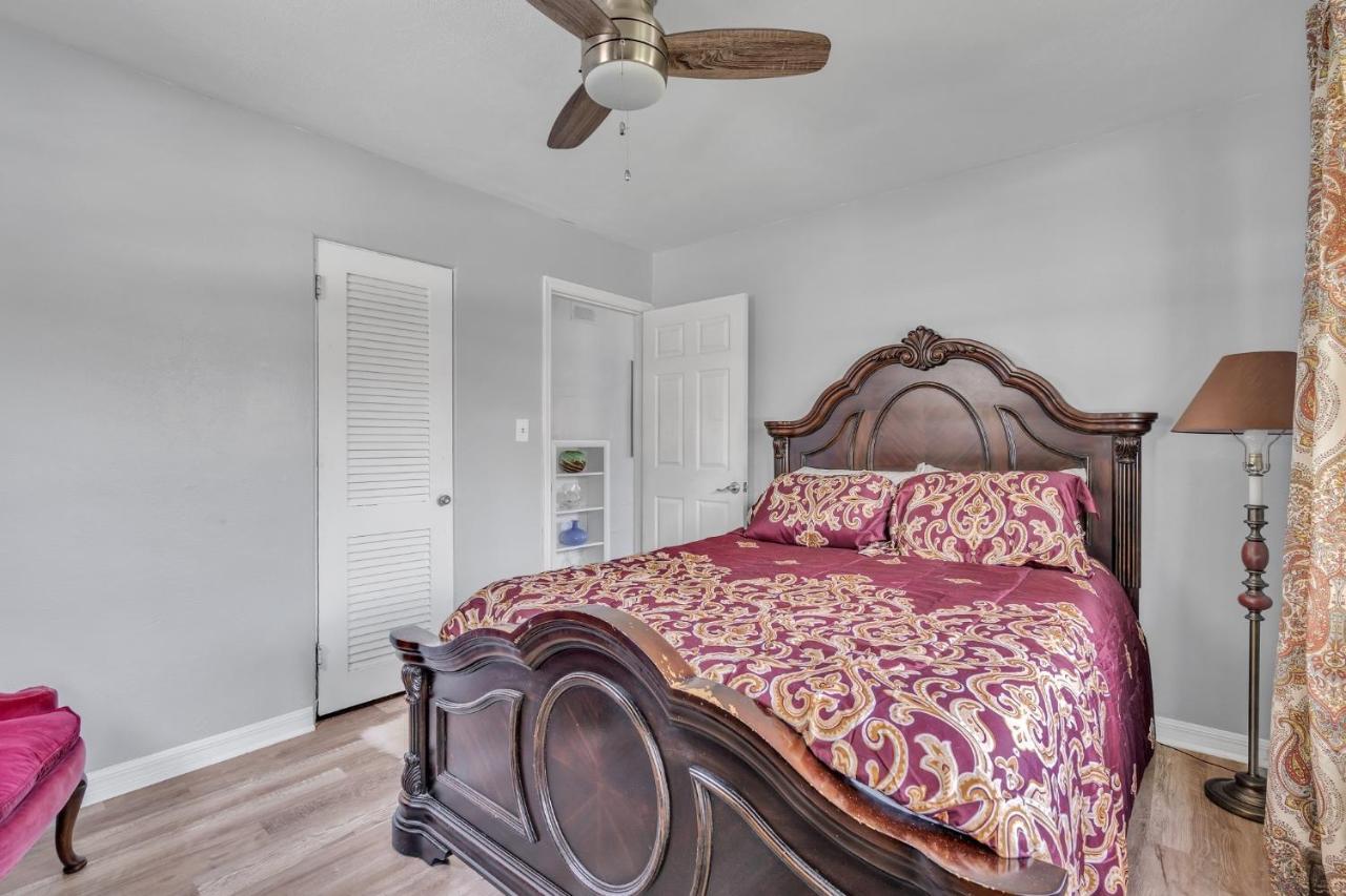 Downtown Single Family Modern Bungalow Close To Beaches And Dining Home Σεϊρασότα Εξωτερικό φωτογραφία